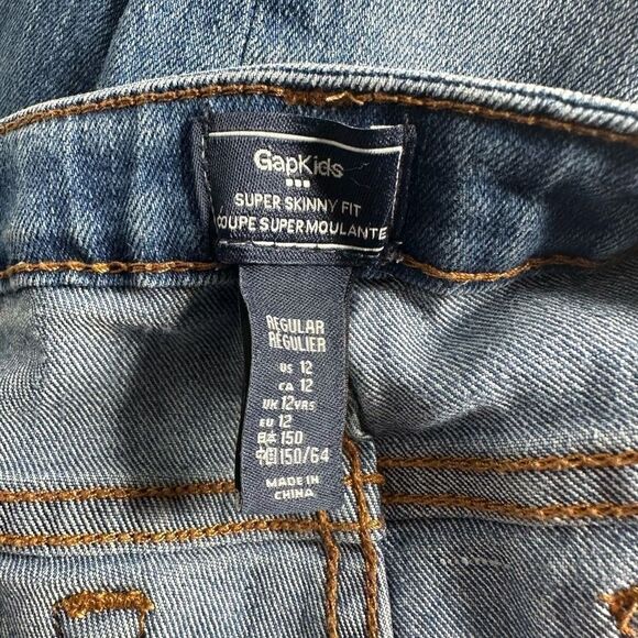 Gap Kids Super Skinny Fit Distressed Jeans Size 12 - Picture 4 of 10